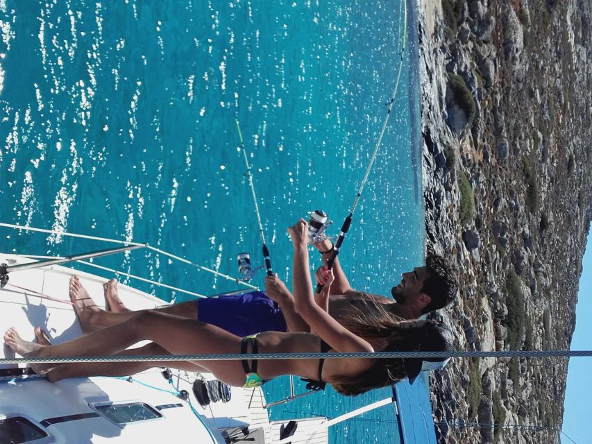 Heraklion: Sailboat Cruise to Dia Island with Drinks & Lunch - Shared vs private: how to choose the right pace