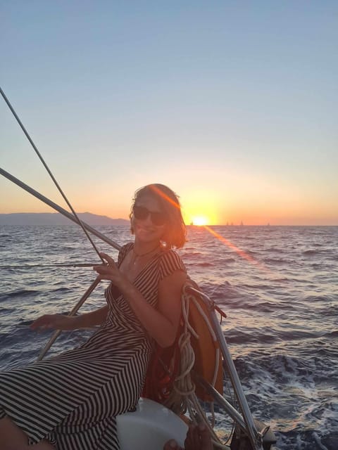Heraklion: Sailing Cruise to Dia Island with Drinks and Meal - Sunset, Half-Day Feel, and How to Choose Your Timing
