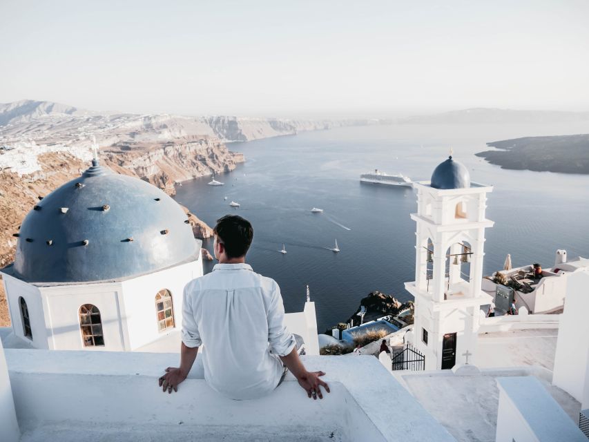 Heraklion: Santorini Day Trip with Boat Transfer & Oia Visit - The guided bus tour: getting from port to the best viewpoints