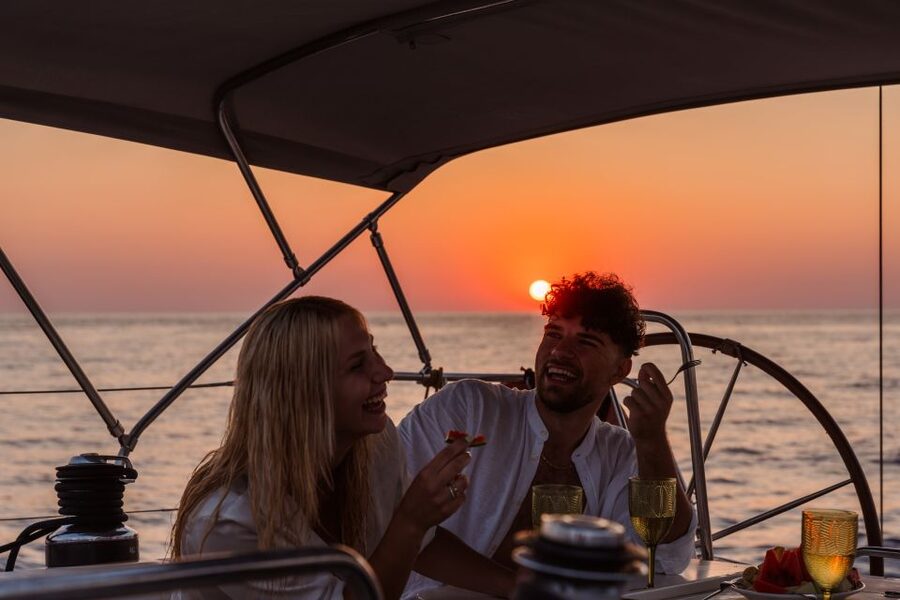 Heraklion: Sunset Sailing Cruise Dia Island with Snorkeling - Practical tips: meeting point, what to pack, and how to avoid day-of friction