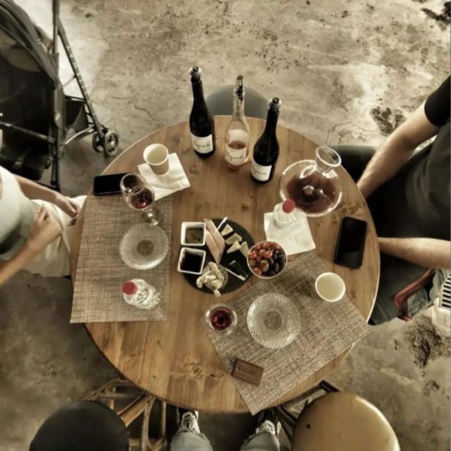 Heraklion: Walking city tour & Wine tasting - The sommelier-led wine tasting, what you really get besides sipping