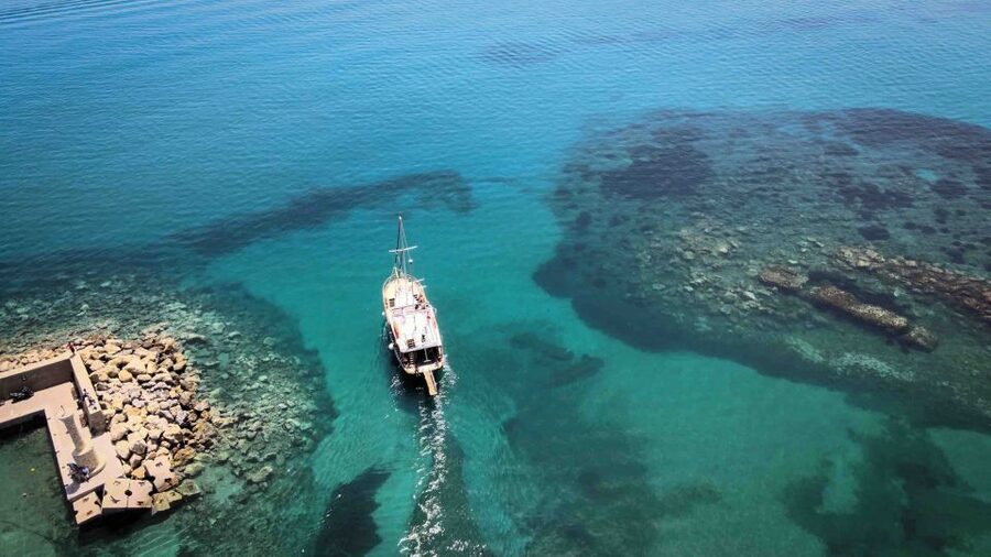 Hersonisos: Boat Cruise with Swim Stops and Lunch - Hersonissos Boat Cruise, the Easy-Winning Half Day in Crete
