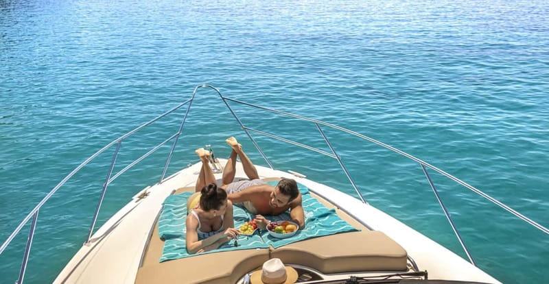 Ierapetra: Chrissi Island Luxury Yacht Cruise with Meal - Lunch on board: shrimp linguine, truffle risotto, Greek salad
