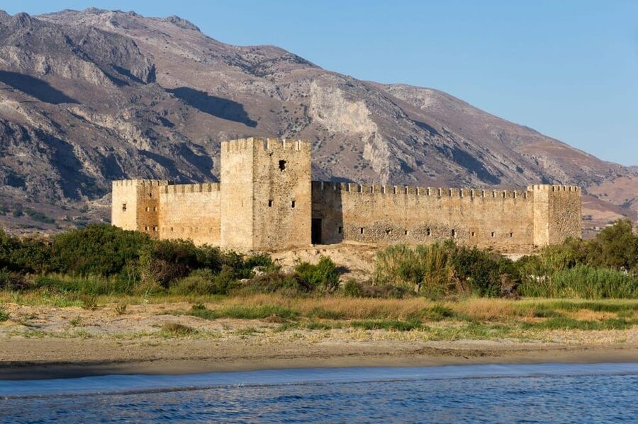 Imbros gorge walk and swimming at Frangokastello - Fragokastello: Venetian castle views and Libyan Sea swim time