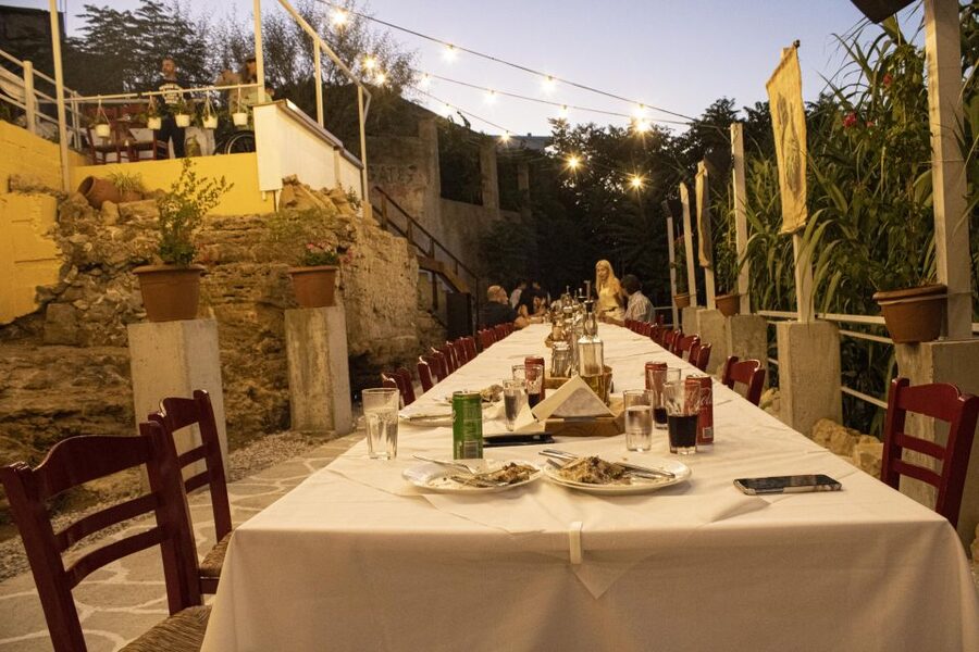 Kissamos: Greek Night with Buffet Dinner and Plate Smashing - Practical tips for a smooth night in Kissamos