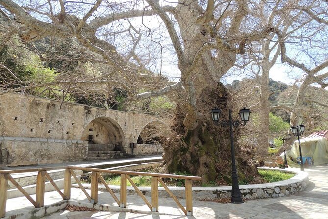 Knossos & Lasithi Plateau: Zeus Cave,Villages, Olive Oil Tour - Knossos Palace: Tickets, Licensed Guide Options, and a Smarter Approach