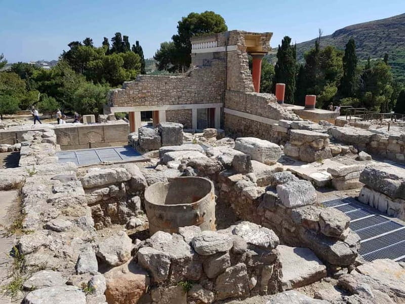 Knossos Palace and Pottery experience. Excursion Safari - The Mountain Roads Drive: Scenic, Scenic, and Sometimes Bumpy