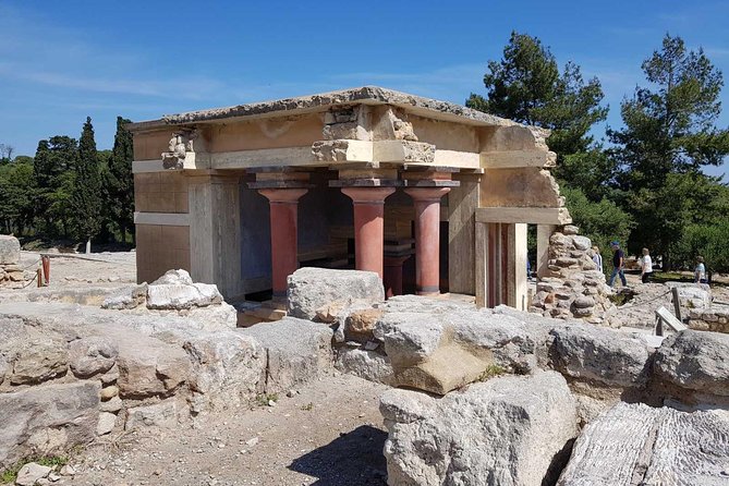 Knossos Palace and Pottery experience (Luxury Adventure) - Agios Nikolaos olive factory tasting, and the lunch that keeps the day moving