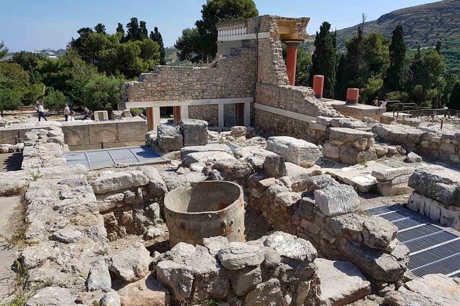 Knossos Palace and Pottery experience (Luxury Adventure) - The drive, the pacing, and why guides like Michael, Panagiotis, and George matter