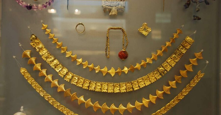 Knossos Palace & Archaeological Museum Private Tour - Timing, Comfort, and What to Bring for a 4-Hour Day