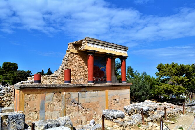 Knossos Palace, Museum & Rethymno city Private Tour from Chania - Stop 1: Palace of Knossos, Where Minoan Crete Still Feels Close
