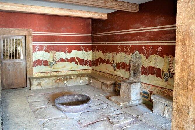 Knossos Palace, Museum & Rethymno city Private Tour from Chania - Should You Book This Chania to Knossos Private Tour?
