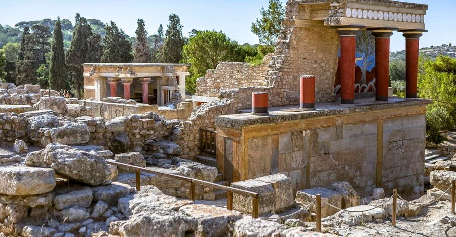 Knossos Palace Skip-the-Line Ticket & Private Guided Tour - Price and Value for $247 (Up to 2 People)