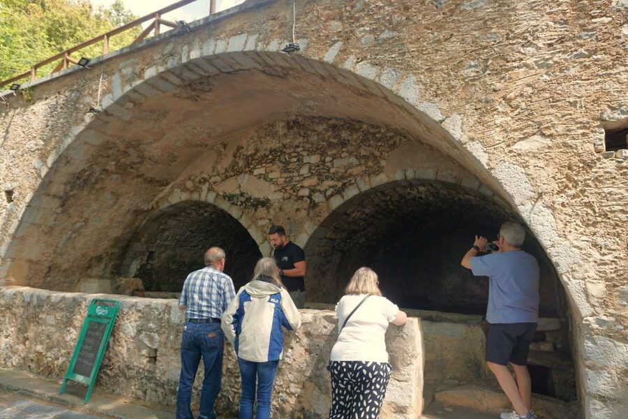 Lasithi Plateau & Zeus Cave: Myths and Villages Tour - Aposelemis Dam photo stop: a quick way to get your bearings