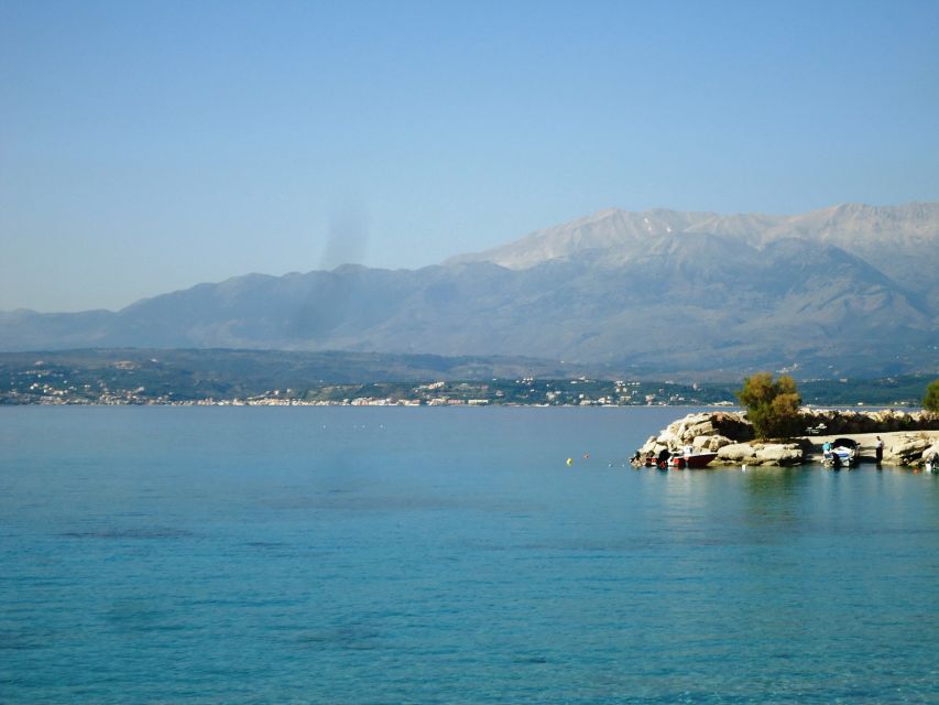 Marathi: Private Boat Rental - Cruising almost all of Souda Bay: big area coverage without stress