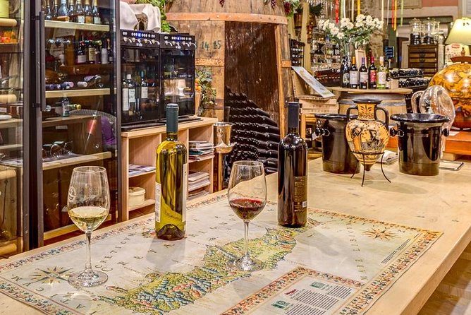 PRIVATE Walking Tour with Lunch and Wine Tasting by a Sommelier - Miden Agan Wine Center With Mrs Maria and Four Indigenous Cretan Wines