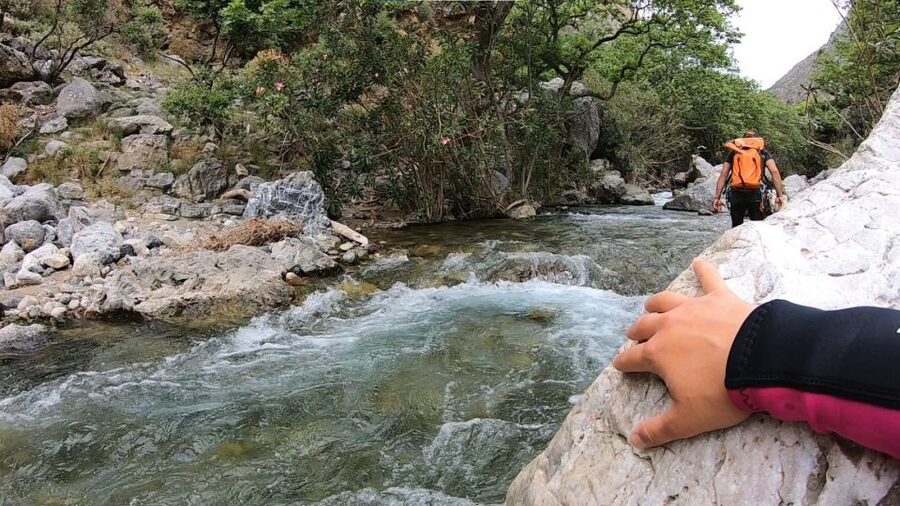 Rethymno: Canyoning Tour in the Kourtaliotiko Gorge - Who this canyoning tour suits best in Rethymno