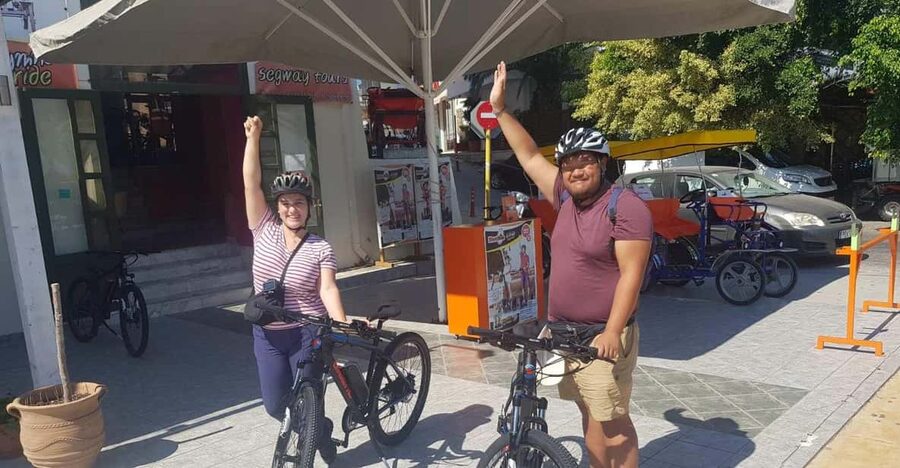 Rethymno: e-Bike Tour on the old city - From the Square of the Unknown Soldier to the Venetian harbor glow
