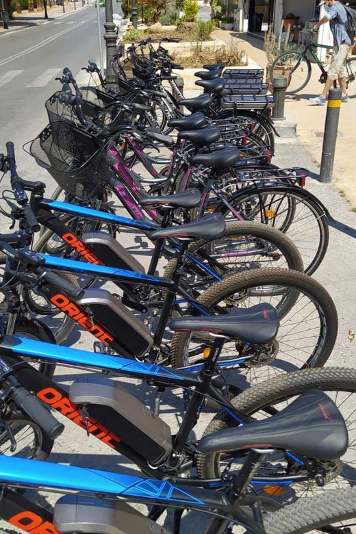 Rethymno: e-Bike Tour on the old city - Rimondi Fountain and the center of Rethymno’s religious layers