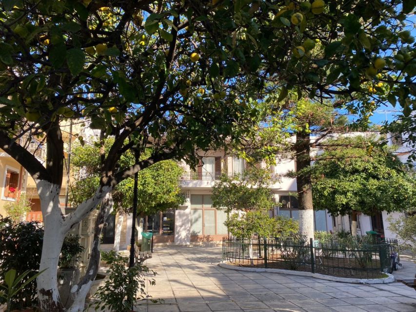 Rethymno: Old Town Walking Tour with Meal - How Cretans Taste: Honey, Olive Oil, and Raki