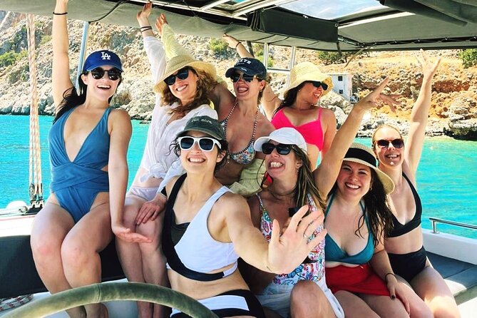 Rethymno: Private Catamaran Cruise with Lunch and Drinks - Lunch onboard: fresh Cretan Mediterranean food, cooked for a sea day