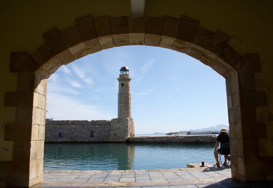 Rethymno: Private Old Town Highlights Tour with Street Food - Shops, taverna-style conversation, and the modern life angle