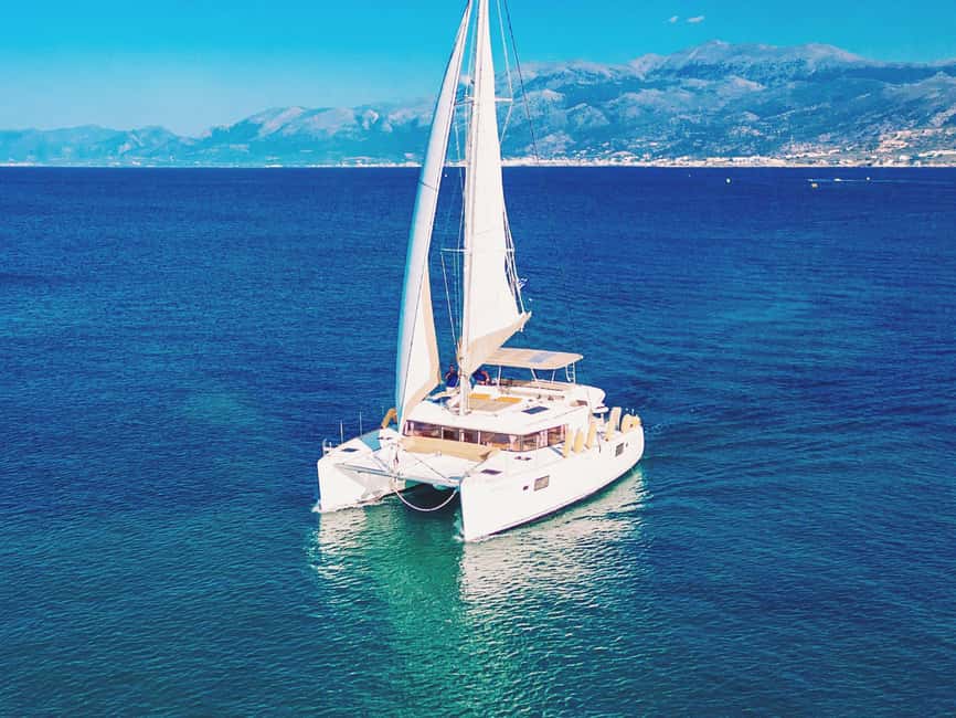 Rethymno: Sailing Catamaran Cruise with Meal & Drinks - The Sailing Portion: Views, Music, Wi-Fi, and a Smooth Flow