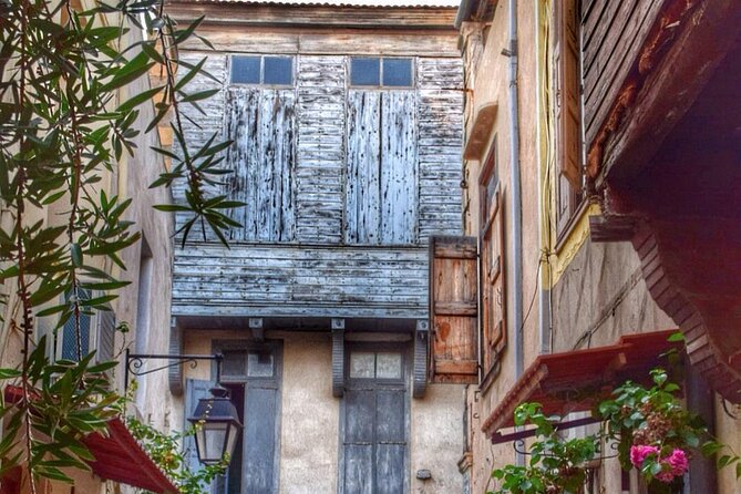 Rethymno Walking & Gastronomy Tour - Stop 3: Venetian mansion philo workshop, where kadaifi comes to life