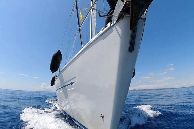Sailing Cruises Chania - A Sailing Day Around Chania’s Gulf, With Real Time on the Water