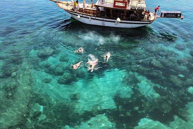 Sailing Trips with Cretan Sailing - Crowds, Equipment Limits, and the Small Friction Points