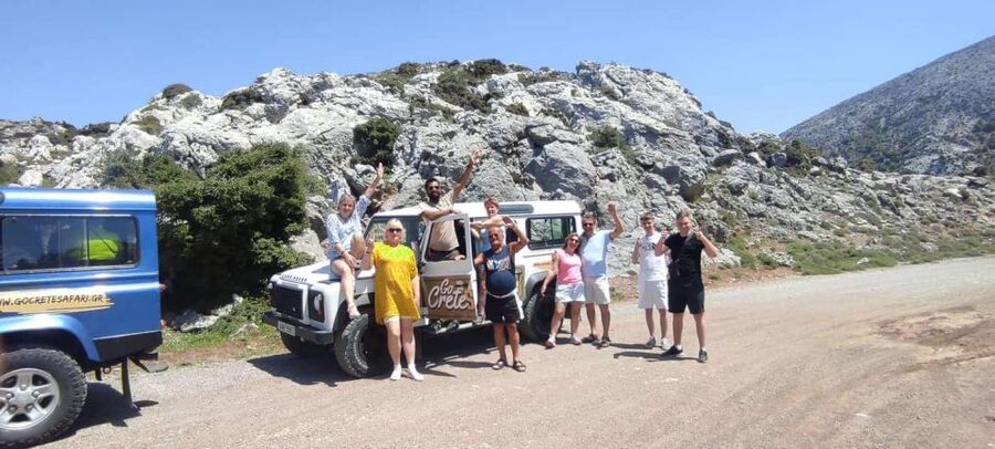 South Crete: Sarakinas Gorge Hike, Swim & Jeep Safari - Pick-up Timing and Why Seat Choice Matters on the Jeep
