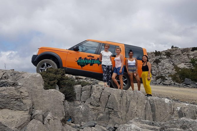 VIP Luxury Private Tour - Full Day - 4x4 Excursion with LandRover - Pickup areas and how timing really feels